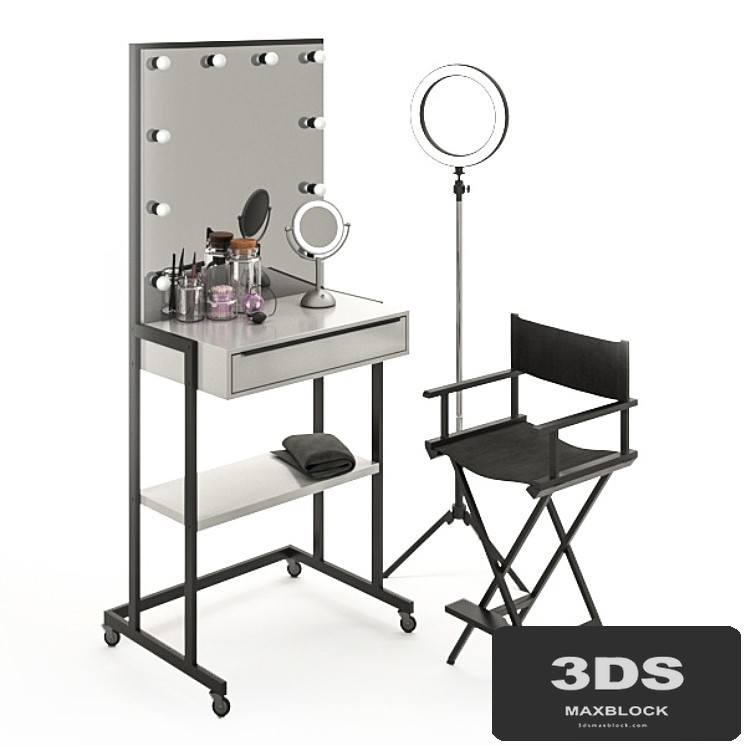 Makeup artist table