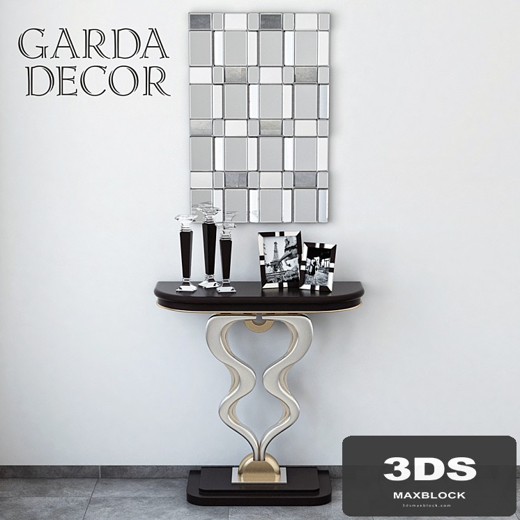 Garda Decor Console with decoration